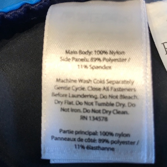 Vineyard Vines Bermuda Packable Racer Jacket - Picture 7 of 7